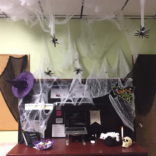 Witch Way to the Witch's Den